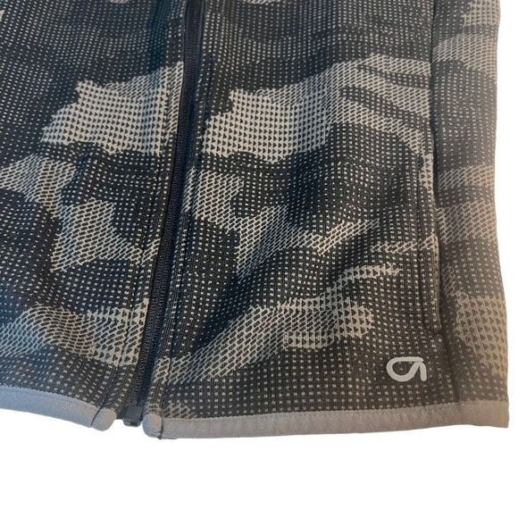 Gap Fit Dry Boy’s Activewear Hoodie Gray Black Boy’s Size Medium (8/9) Full Zip - Picture 2 of 8